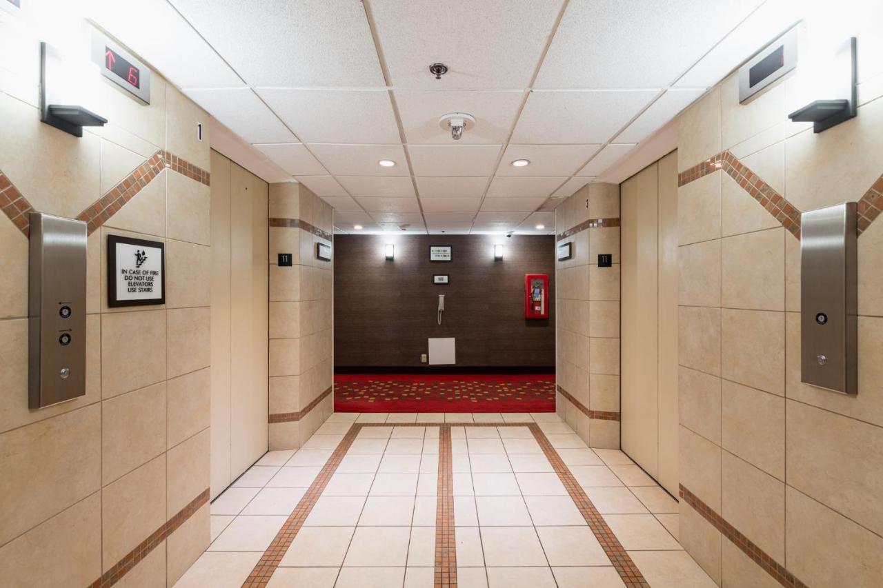 Hotel Crowne Plaza Newark Airport By Ihg Elizabeth Exterior foto